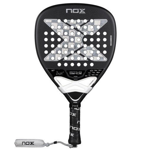 პადელის ჩოგანი NOX AT10 Luxury Genius ATTACK 18K Alum 2026 by Agustín Tapia